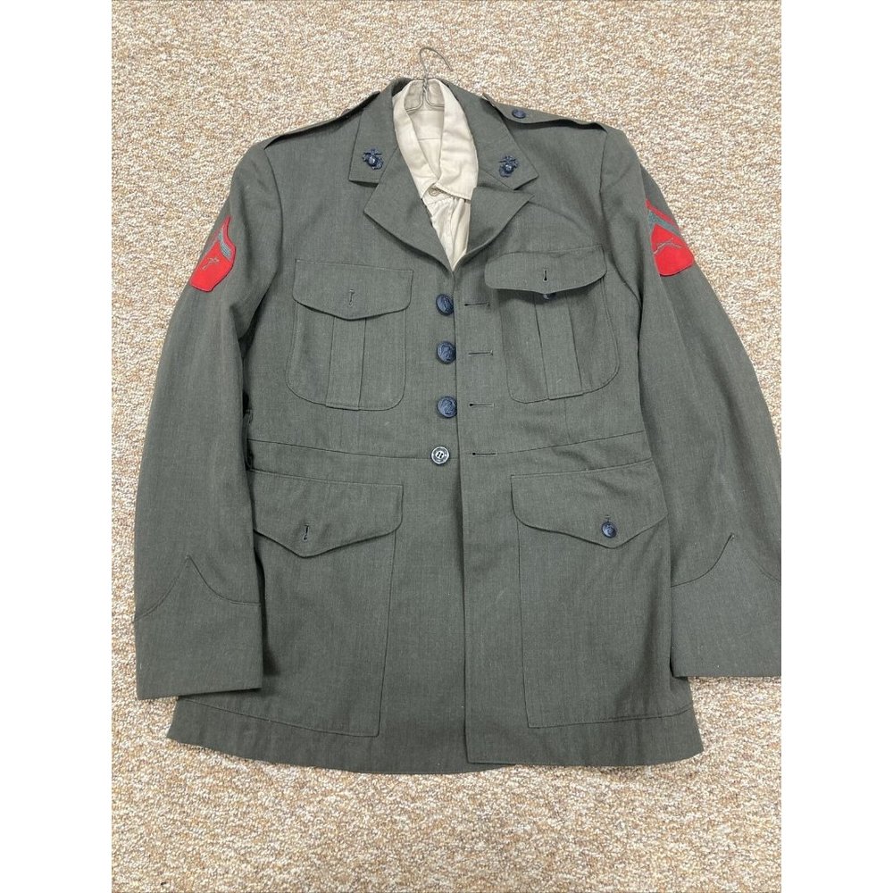 WWII Vintage US USMC Marine Corps Lance Corporal E-3 Jacket And Shirt 39R DSCP